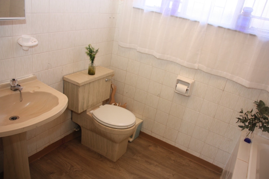 2 Bedroom Property for Sale in Pellissier Free State